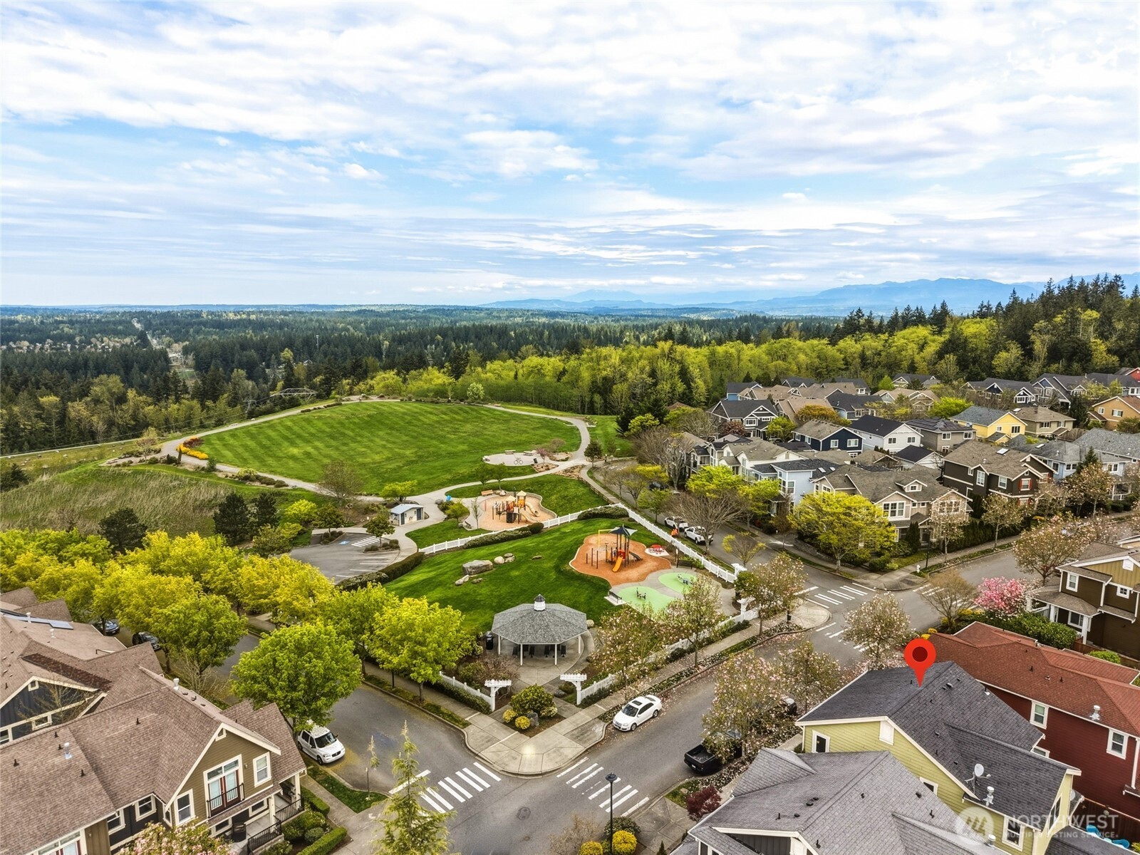 2773 NE Magnolia Street , Issaquah, WA 98029