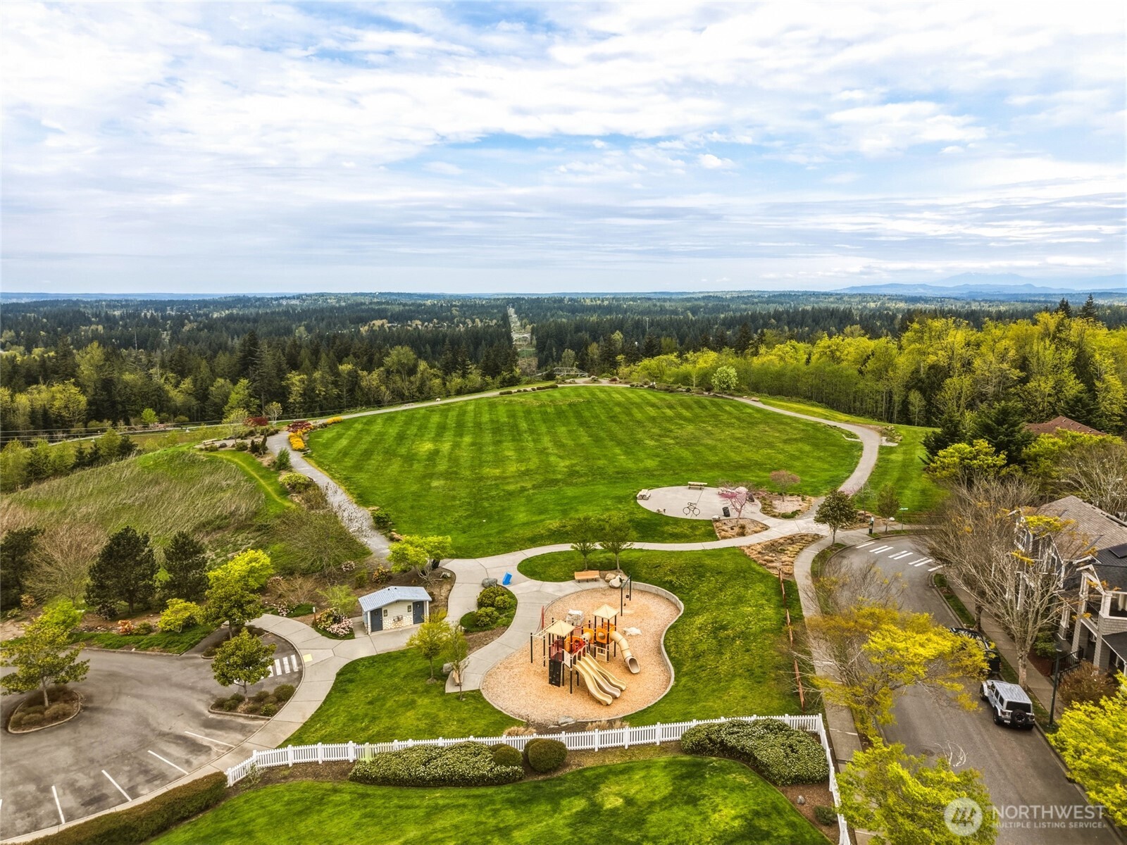 2773 NE Magnolia Street , Issaquah, WA 98029