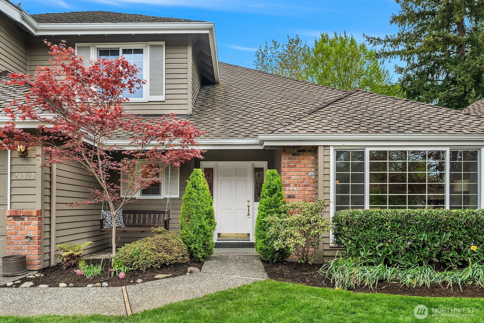 24505 SE 45th Street , Issaquah, WA 98029