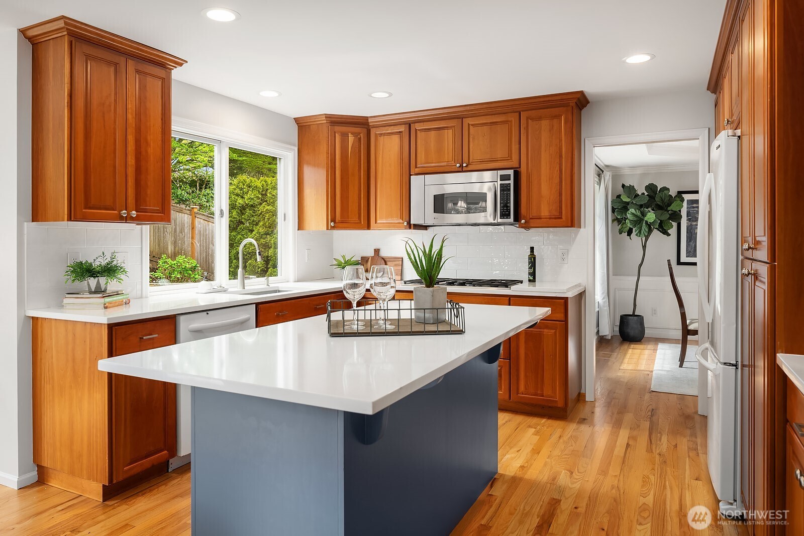 24505 SE 45th Street , Issaquah, WA 98029