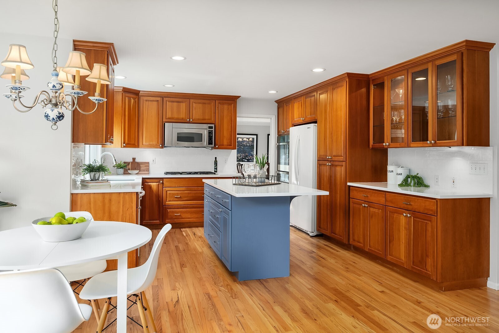 24505 SE 45th Street , Issaquah, WA 98029