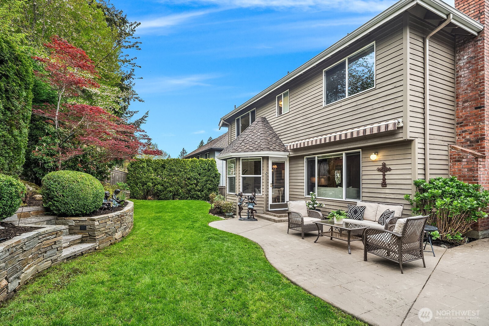 24505 SE 45th Street , Issaquah, WA 98029
