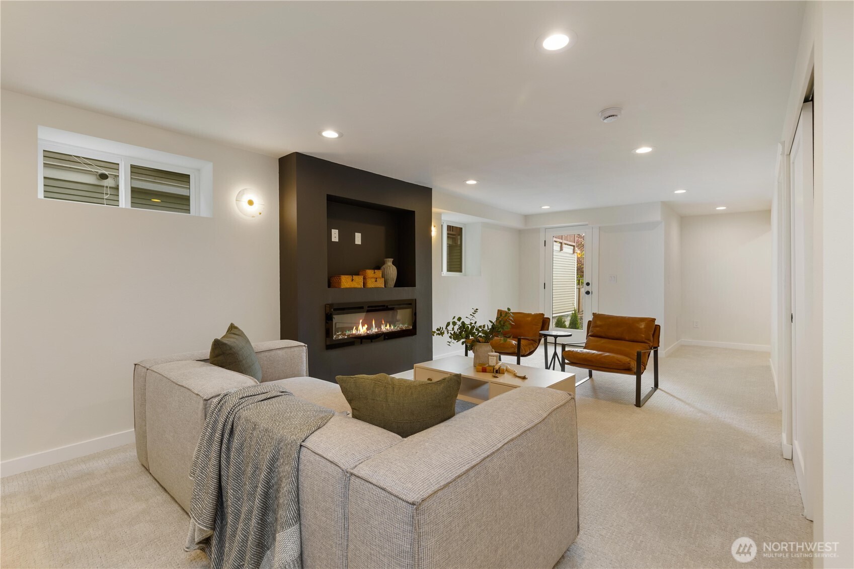 2609 10th Avenue W, Seattle, WA 98119