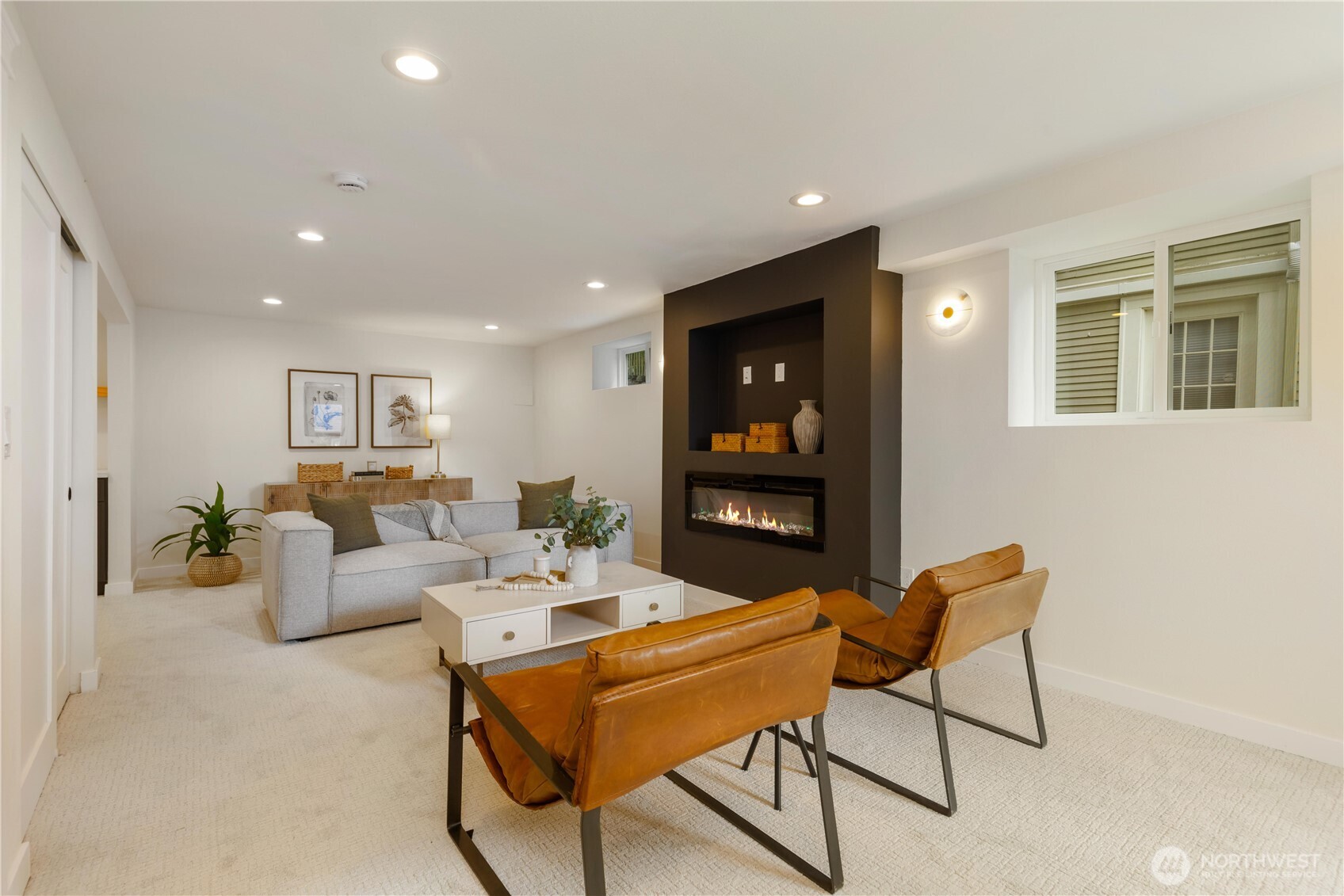 2609 10th Avenue W, Seattle, WA 98119