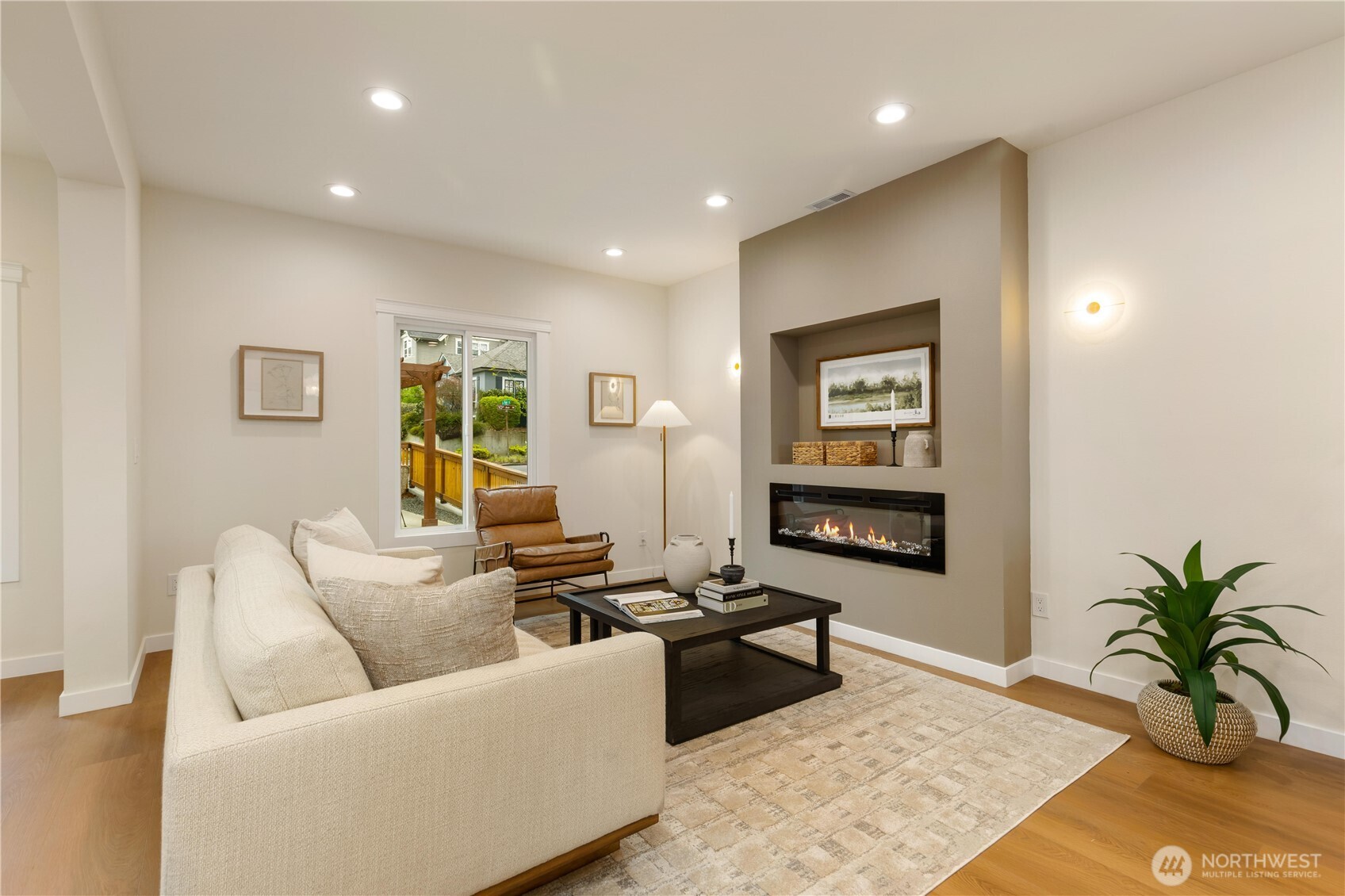 2609 10th Avenue W, Seattle, WA 98119