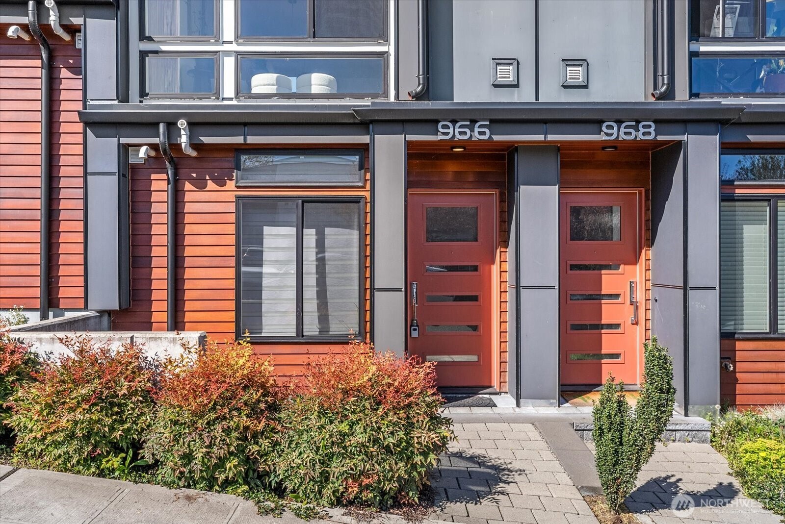966 N Allen Place , Seattle, WA 98103