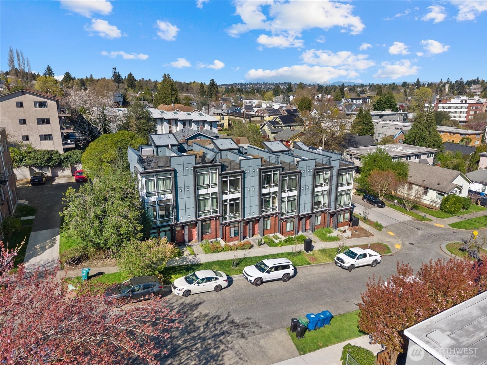 966 N Allen Place , Seattle, WA 98103