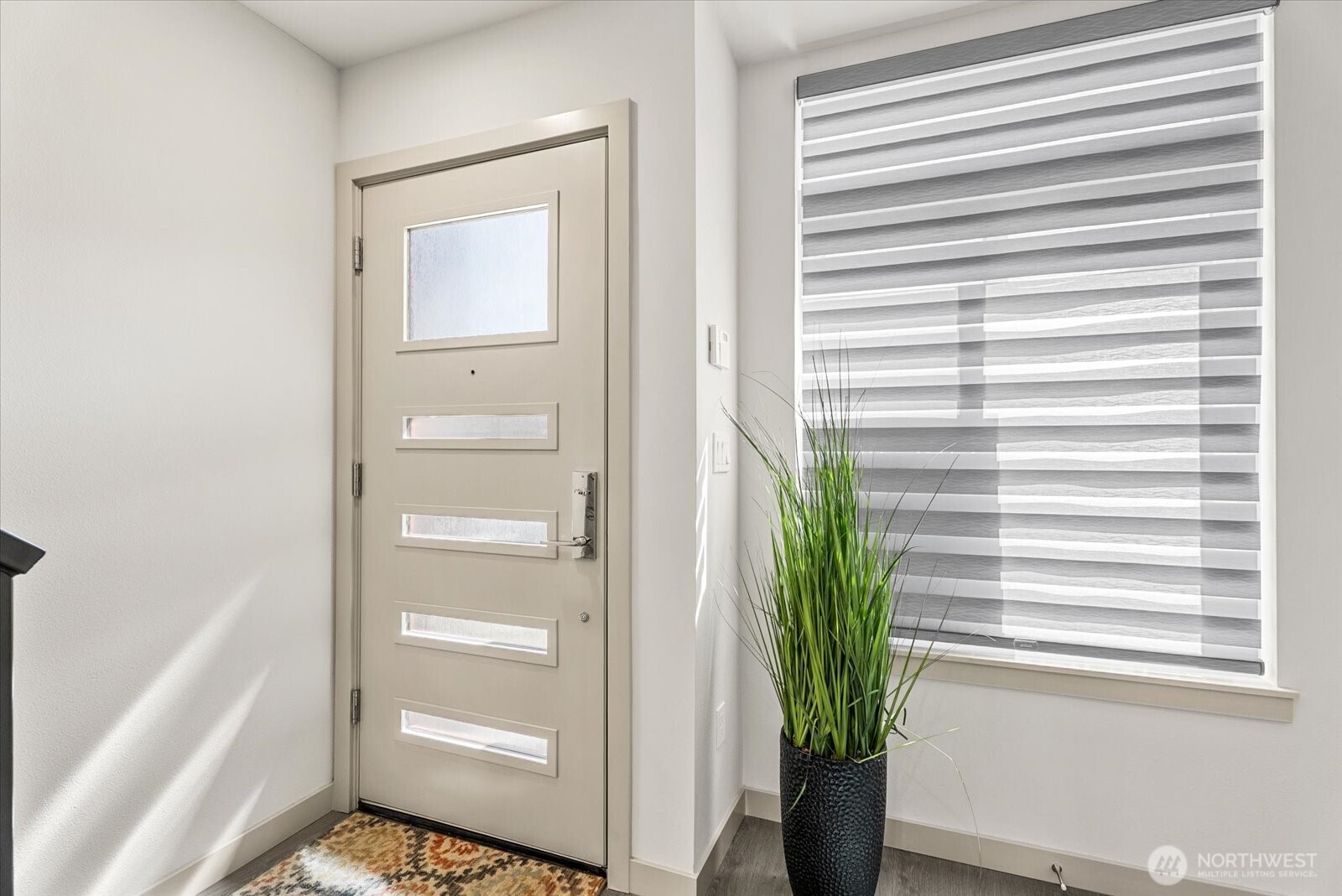 966 N Allen Place , Seattle, WA 98103