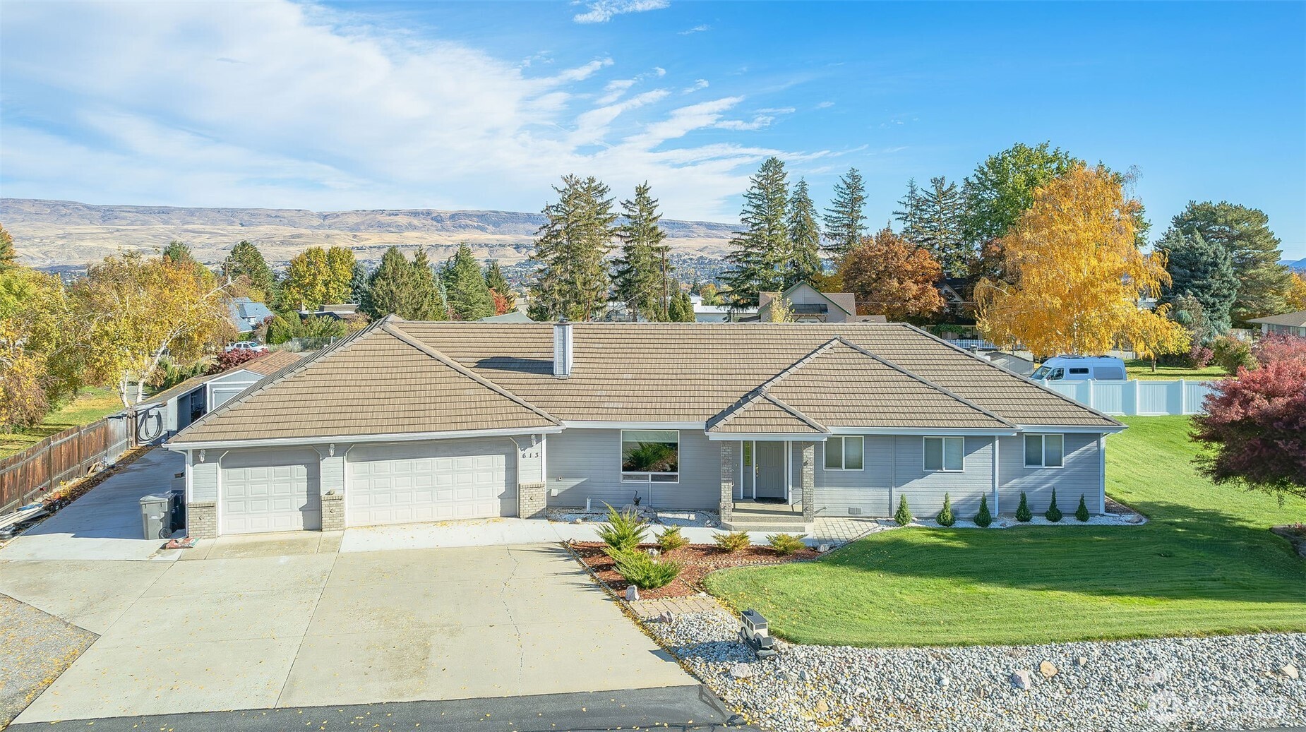 613 Meadow Drive , Wenatchee, WA 98801