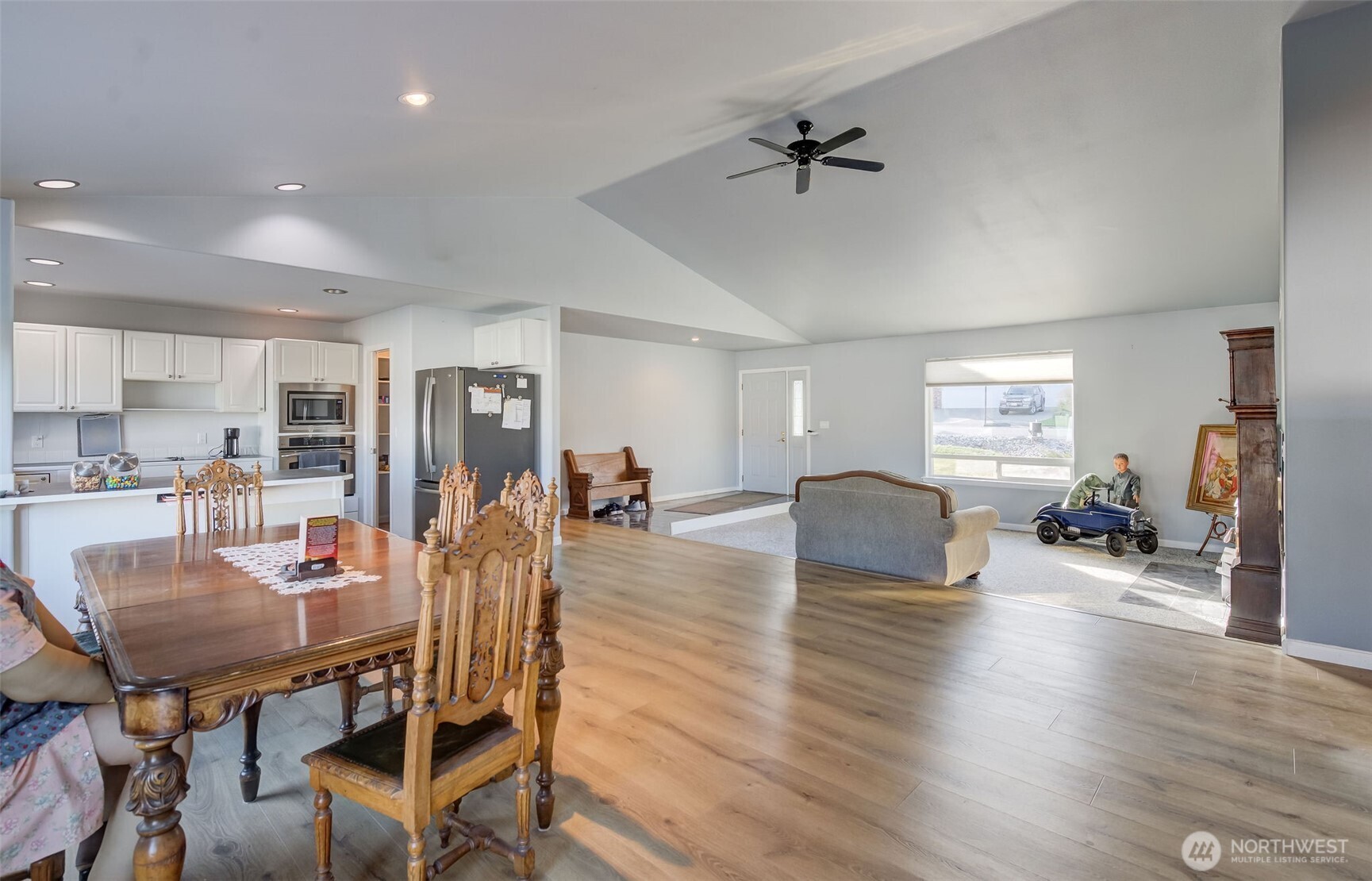 613 Meadow Drive , Wenatchee, WA 98801
