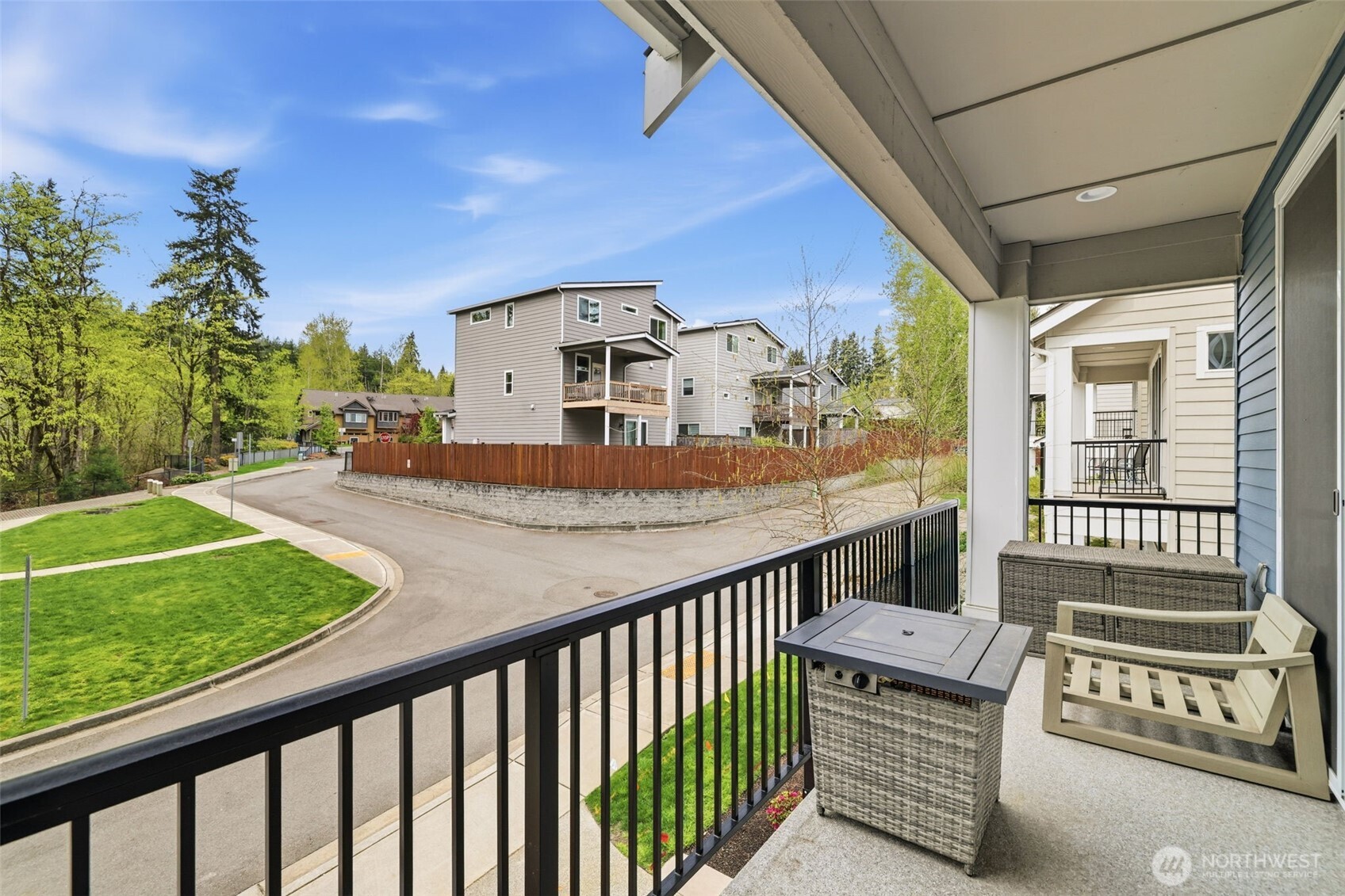 1050 NE 230th Avenue , Sammamish, WA 98074