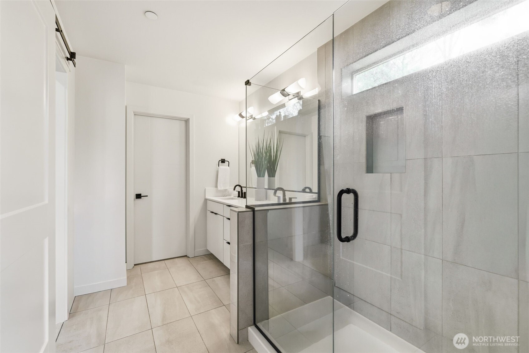 1050 NE 230th Avenue , Sammamish, WA 98074