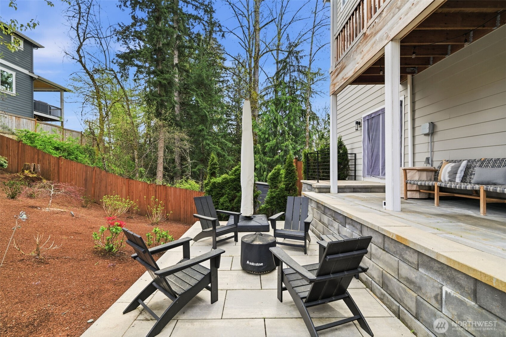 1050 NE 230th Avenue , Sammamish, WA 98074