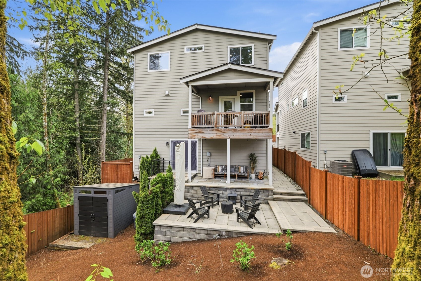 1050 NE 230th Avenue , Sammamish, WA 98074