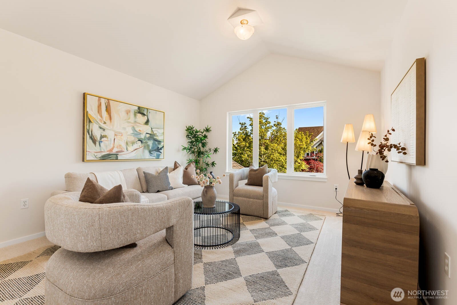 3463 NE Madison Way , Issaquah, WA 98029