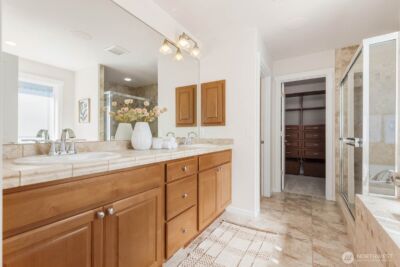 3463 NE Madison Way , Issaquah, WA 98029 - Photo 22