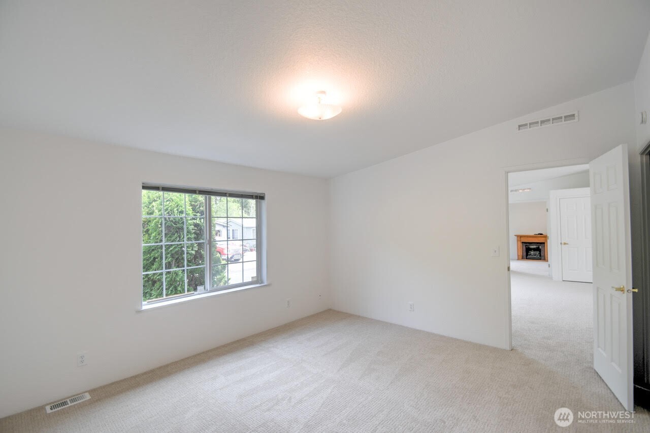 5088 W Gray Sea Eagle Lane SW, Olympia, WA 98512