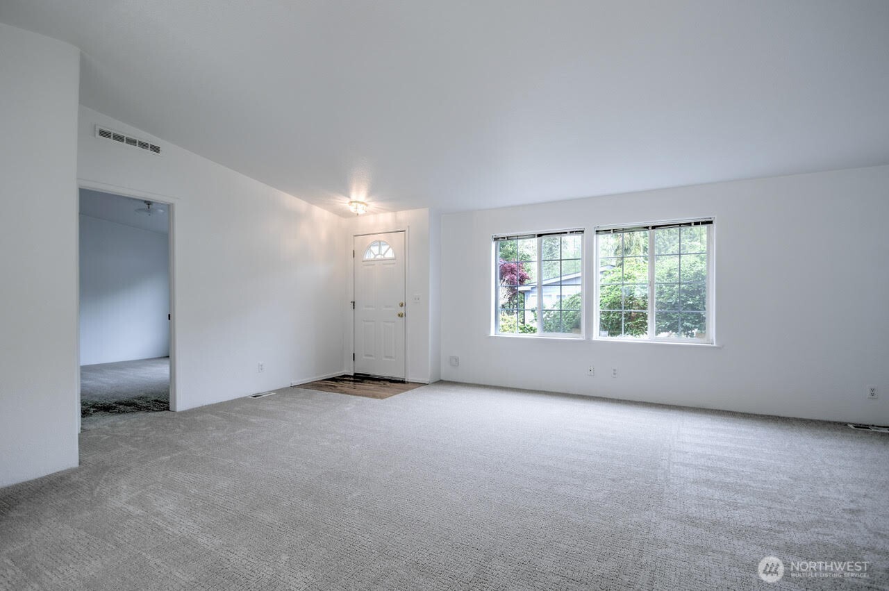 5088 W Gray Sea Eagle Lane SW, Olympia, WA 98512