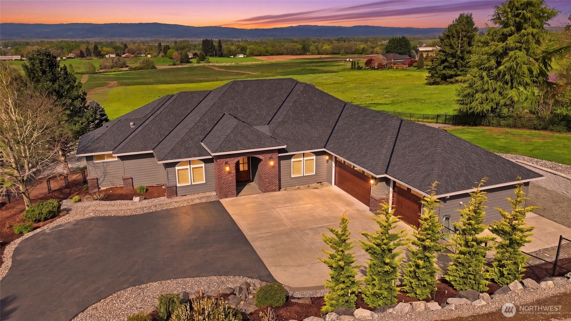 19810 NW 61st Avenue , Ridgefield, WA 98642