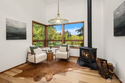 8438 N Mercer Way , Mercer Island, WA 98040 - Photo 16