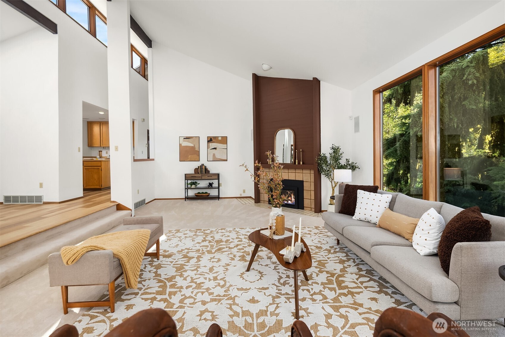 8438 N Mercer Way , Mercer Island, WA 98040