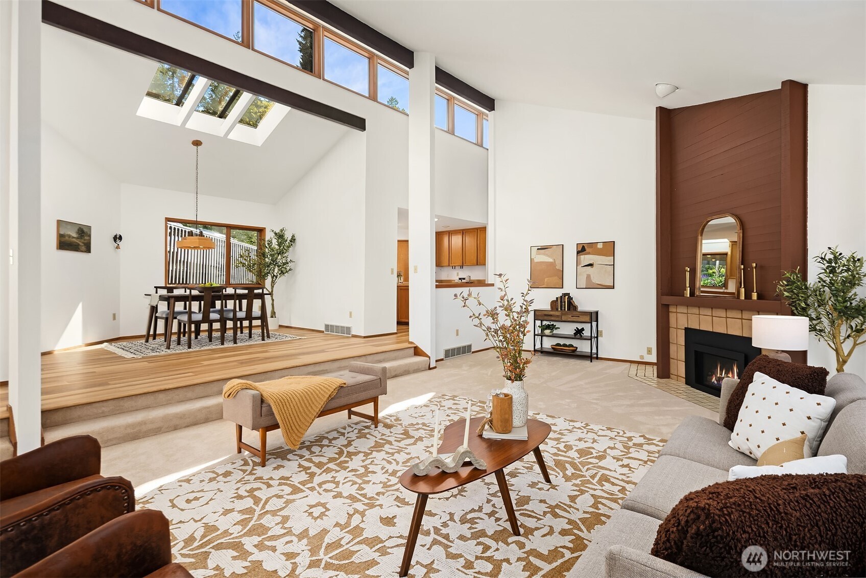 8438 N Mercer Way , Mercer Island, WA 98040