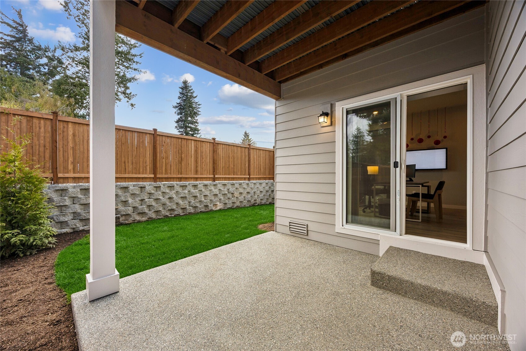 1106 138th Place SW, Lynnwood, WA 98087