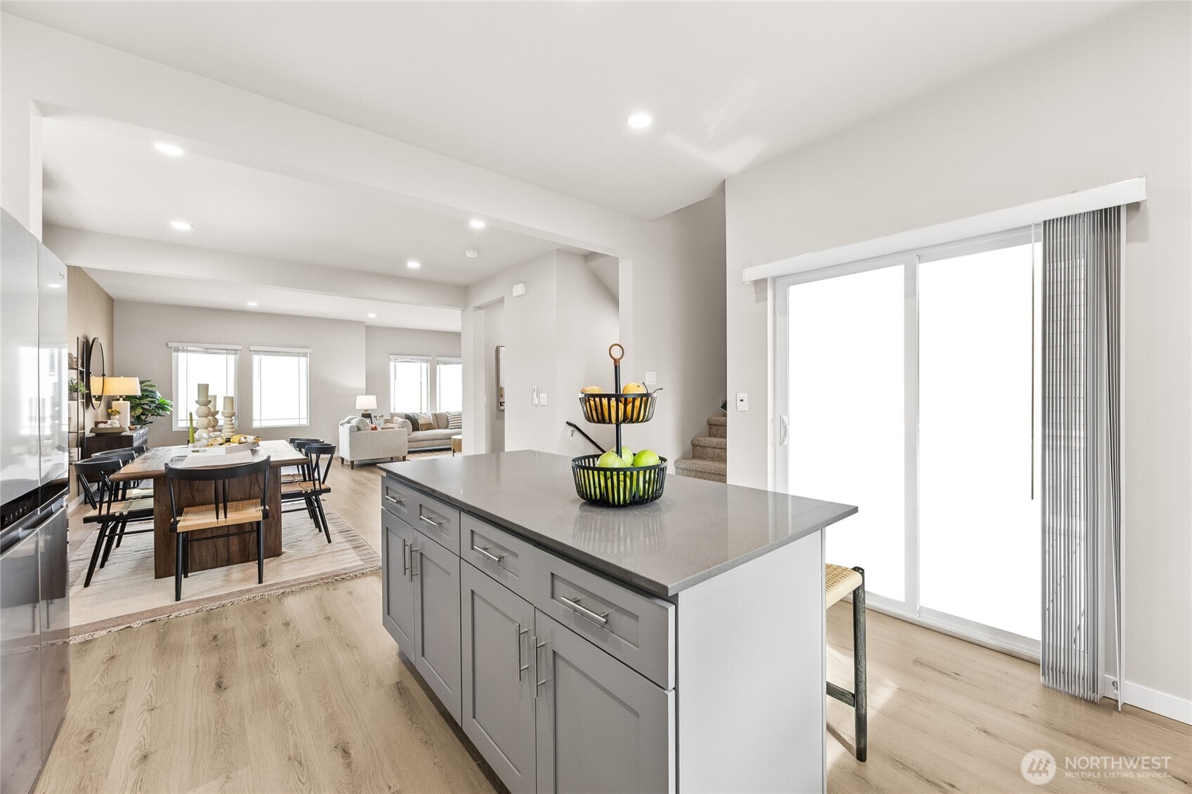 1106 138th Place SW, Lynnwood, WA 98087
