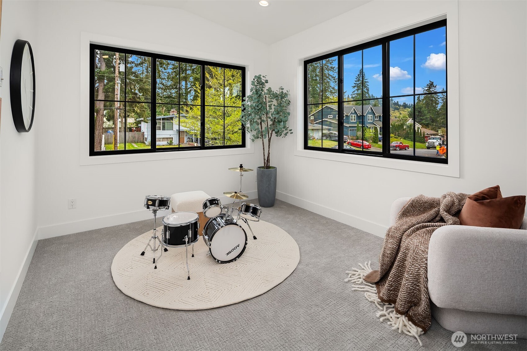 15134 SE 41st Street , Bellevue, WA 98006