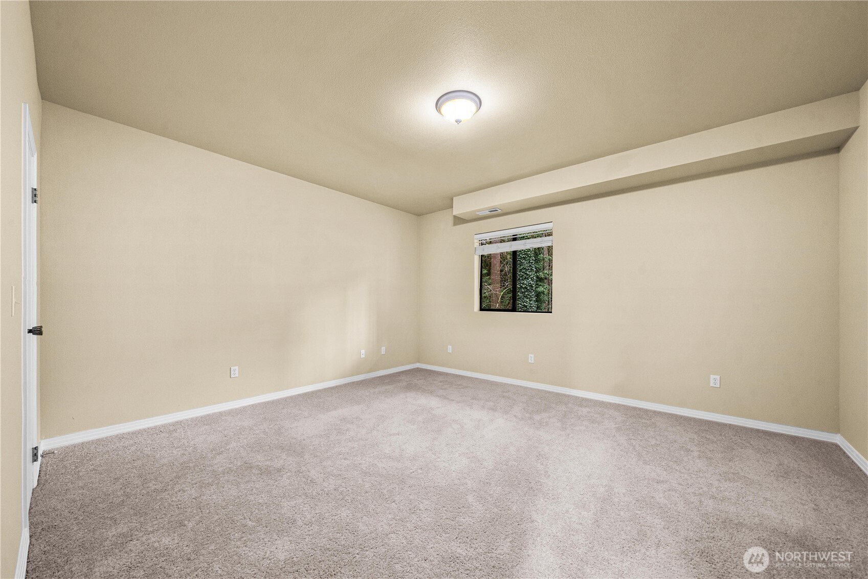 20709 NE 79th Street , Redmond, WA 98053