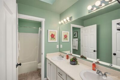 526 Rosario Avenue NE, Renton, WA 98059 - Photo 25
