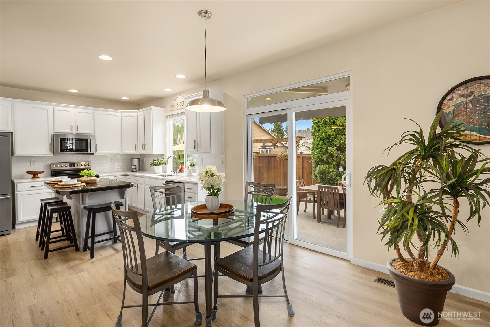 526 Rosario Avenue NE, Renton, WA 98059