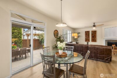 526 Rosario Avenue NE, Renton, WA 98059 - Photo 9