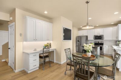526 Rosario Avenue NE, Renton, WA 98059 - Photo 10