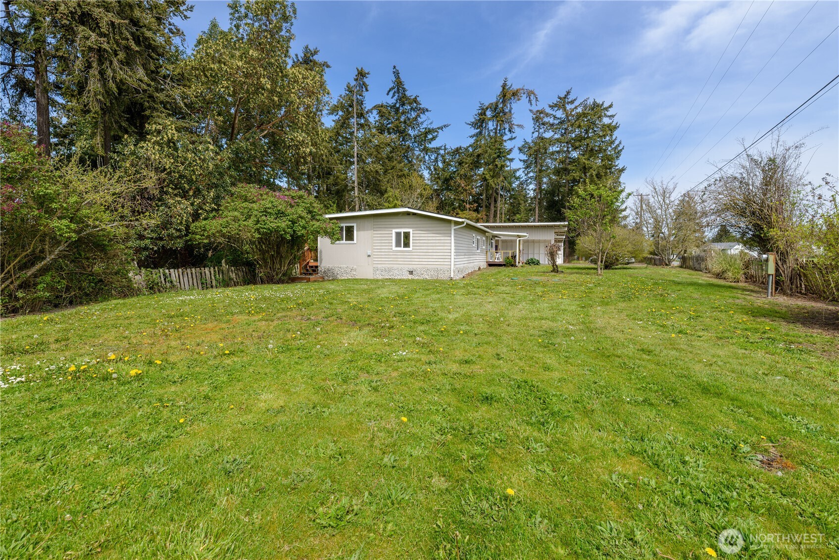 251 Washington Harbor Rd , Sequim, WA 98382