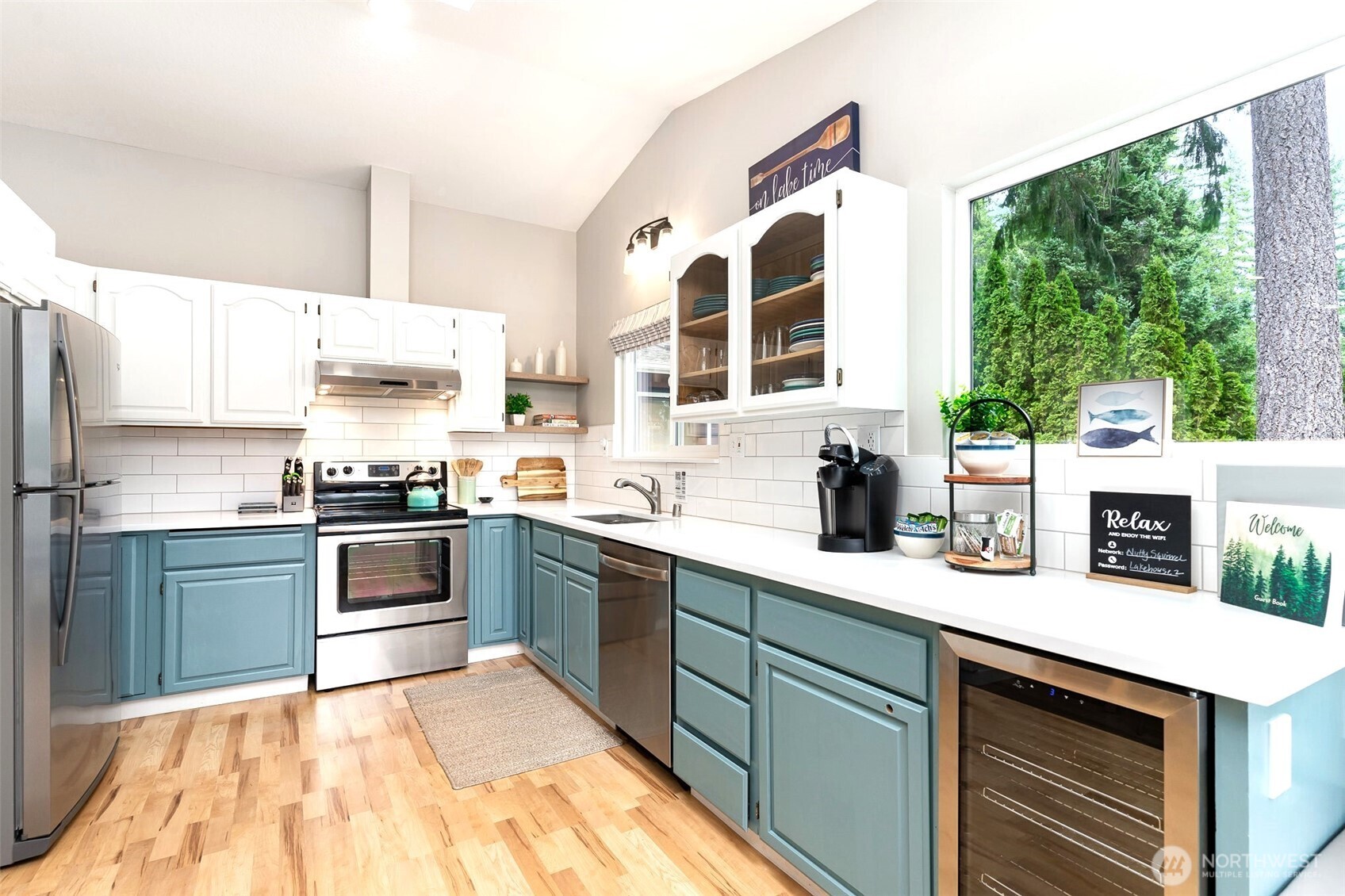 2181 E Trails End Drive , Belfair, WA 98528