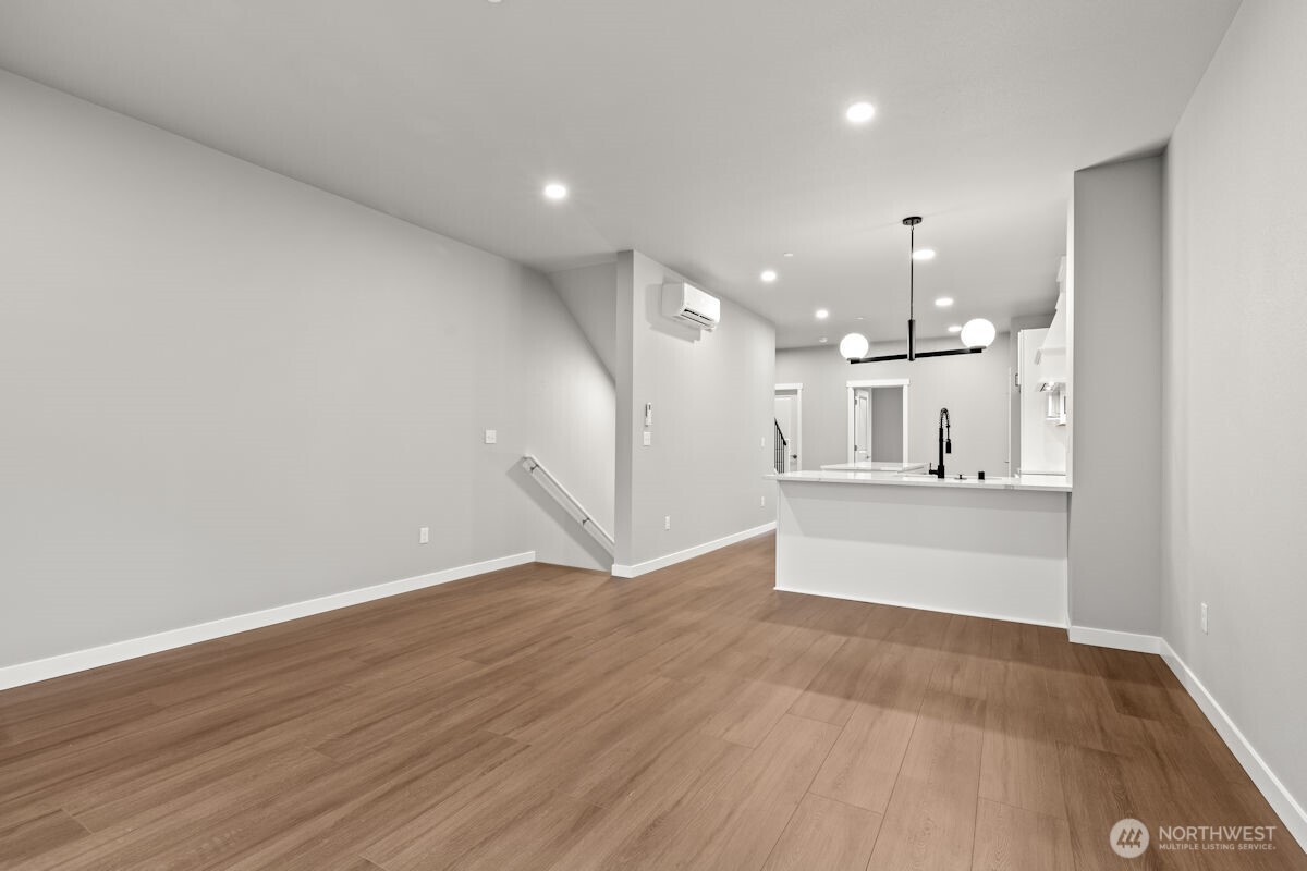16823 Alder Way #K3, Lynnwood, WA 98037