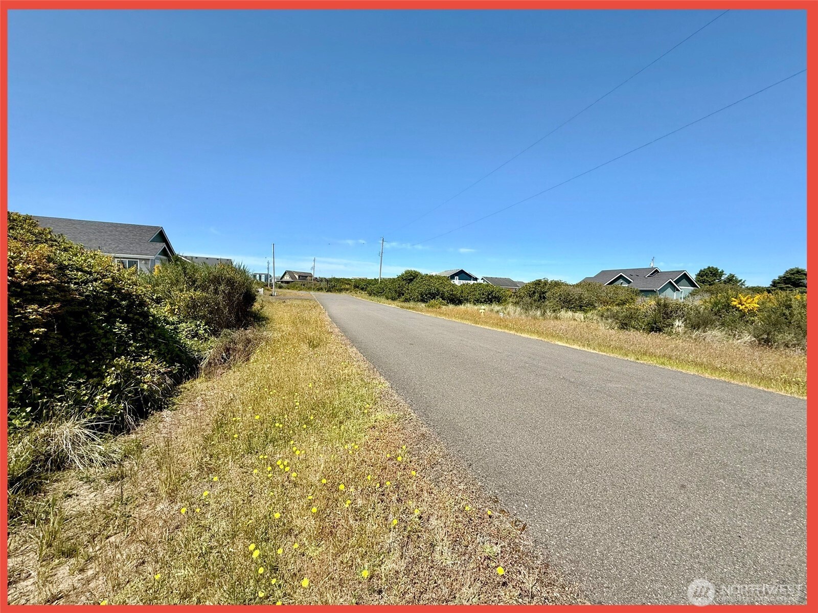 415 N Portal Loop SW, Ocean Shores, WA 98569