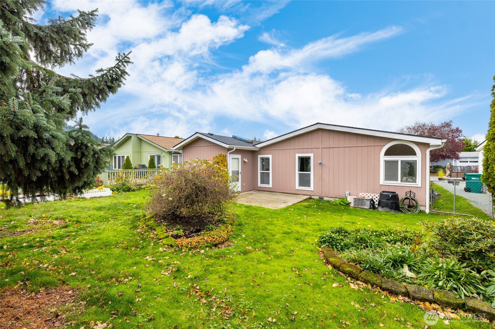 2610 E Section #112, Mount Vernon, WA 98274