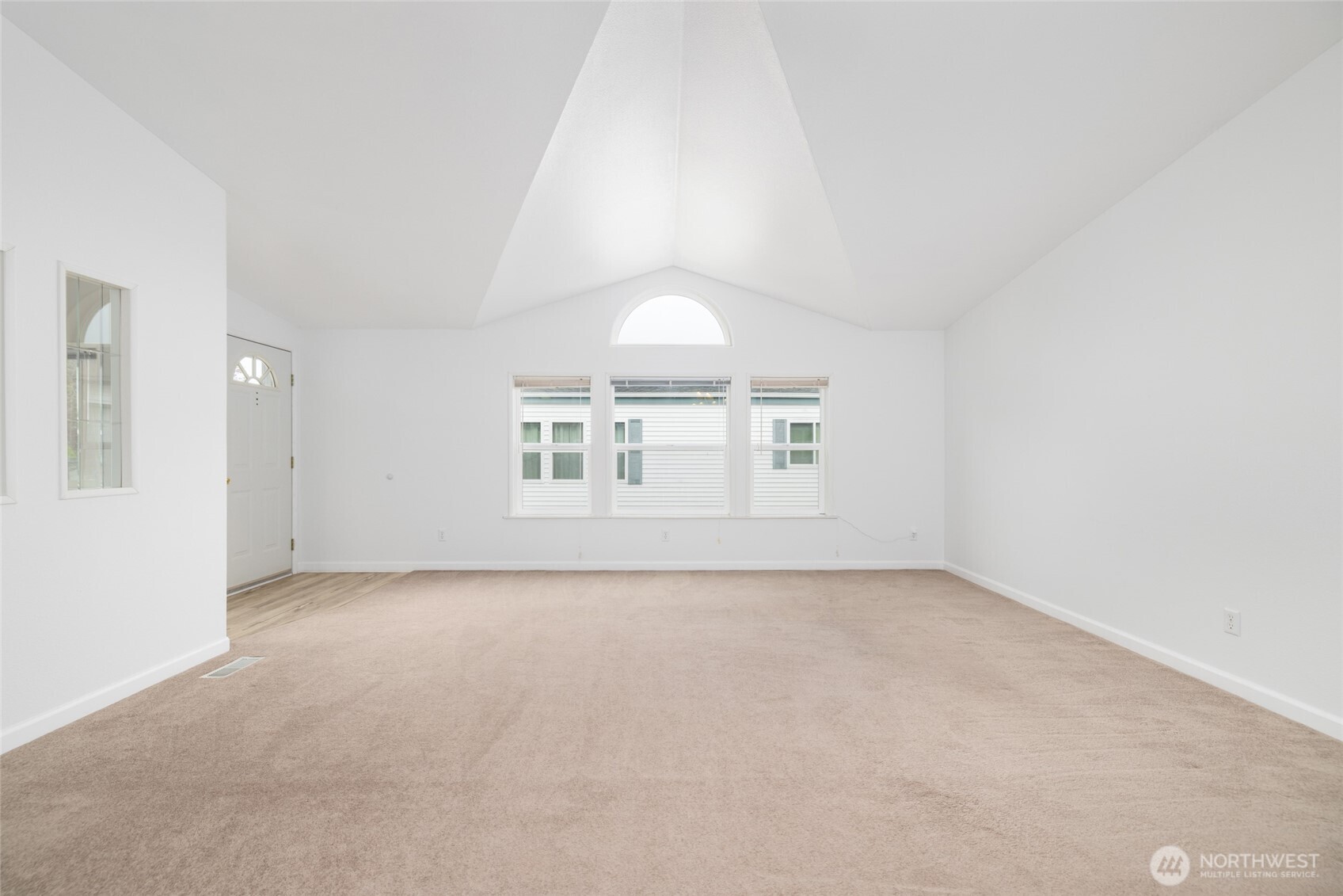 2610 E Section #112, Mount Vernon, WA 98274