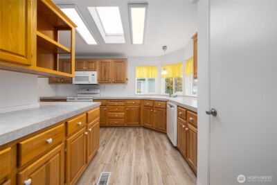 2610 E Section #112, Mount Vernon, WA 98274 - Photo 9