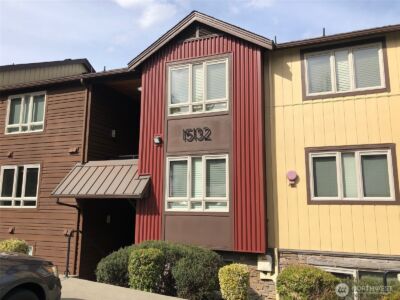 15132 NE 82nd Street #203, Redmond, WA 98052