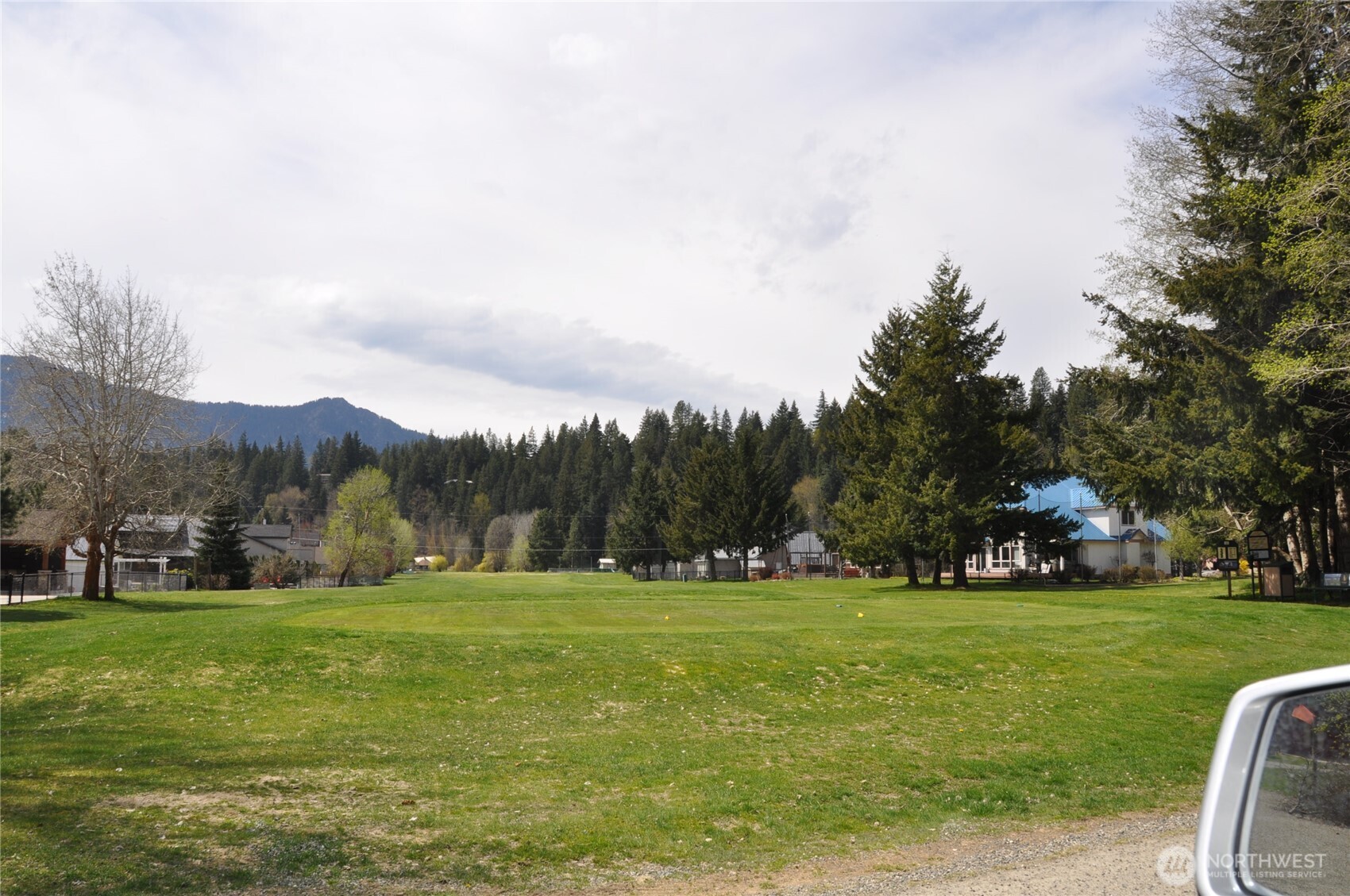 330 Pebble Beach Drive , Cle Elum, WA 98922