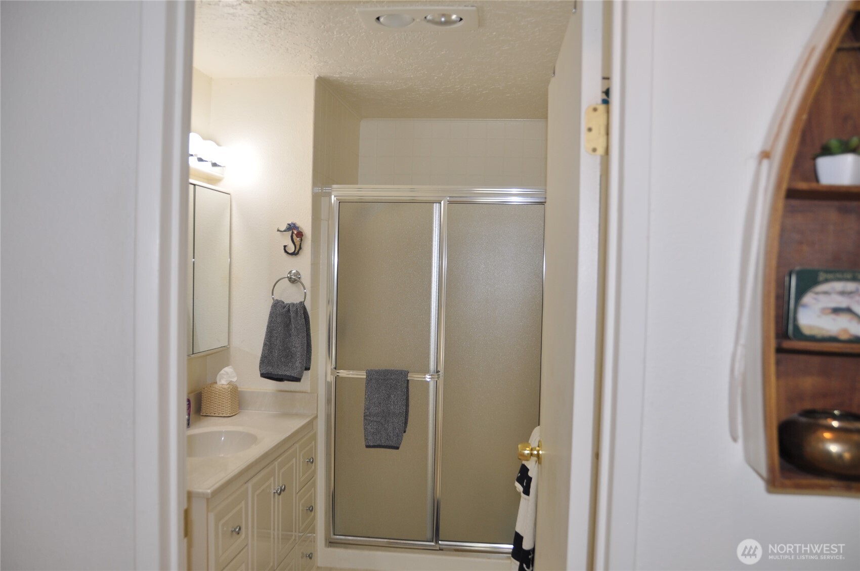 330 Pebble Beach Drive , Cle Elum, WA 98922