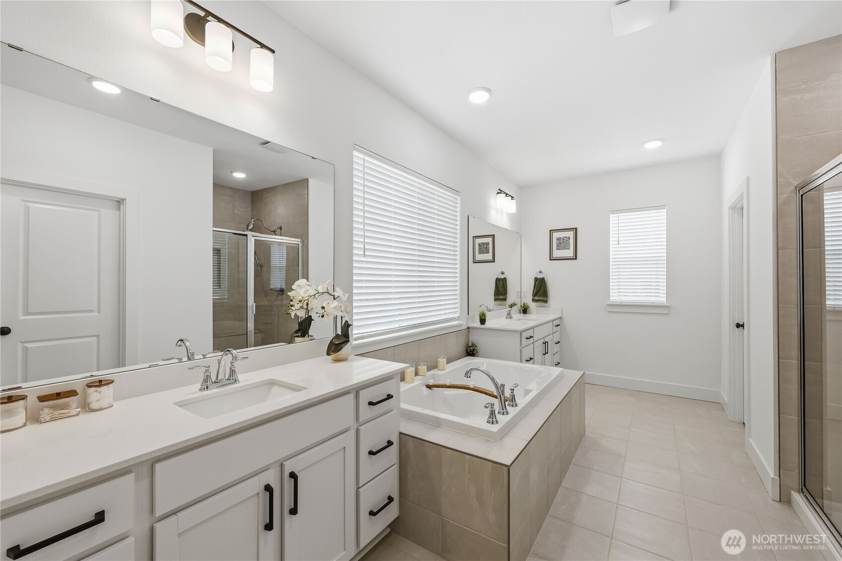 18526 Sawgrass Drive NE, Poulsbo, WA 98370