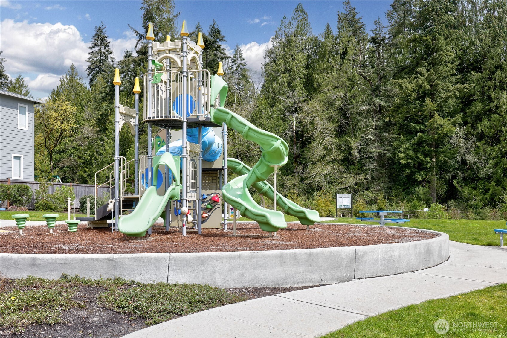 18526 Sawgrass Drive NE, Poulsbo, WA 98370