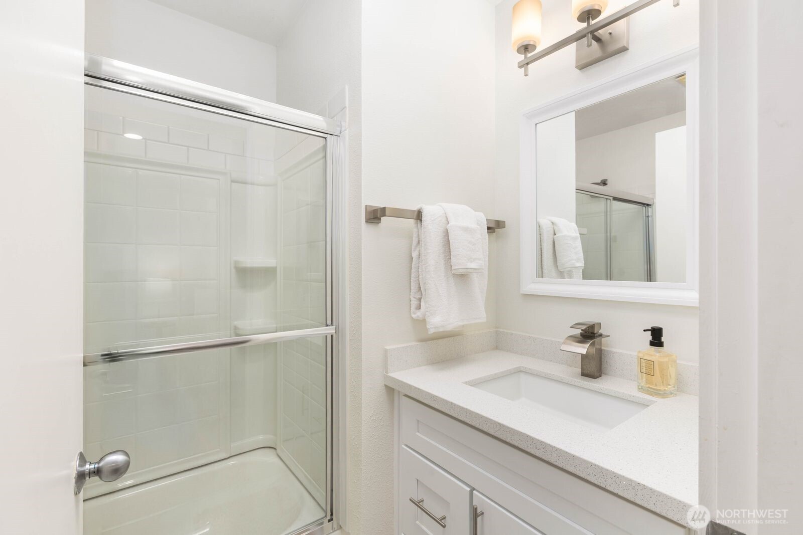 10237 SE 3rd Street #5, Bellevue, WA 98004