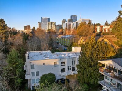 10237 SE 3rd Street #5, Bellevue, WA 98004 - Photo 31