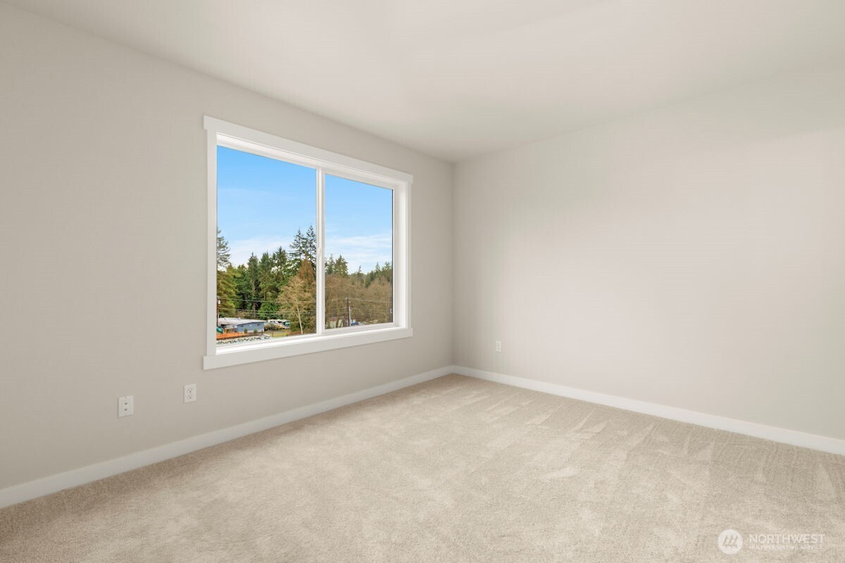 16823 Alder Way #K2, Lynnwood, WA 98037