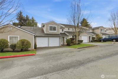 10030 Holly Drive #122, Everett, WA 98204 - Photo 1
